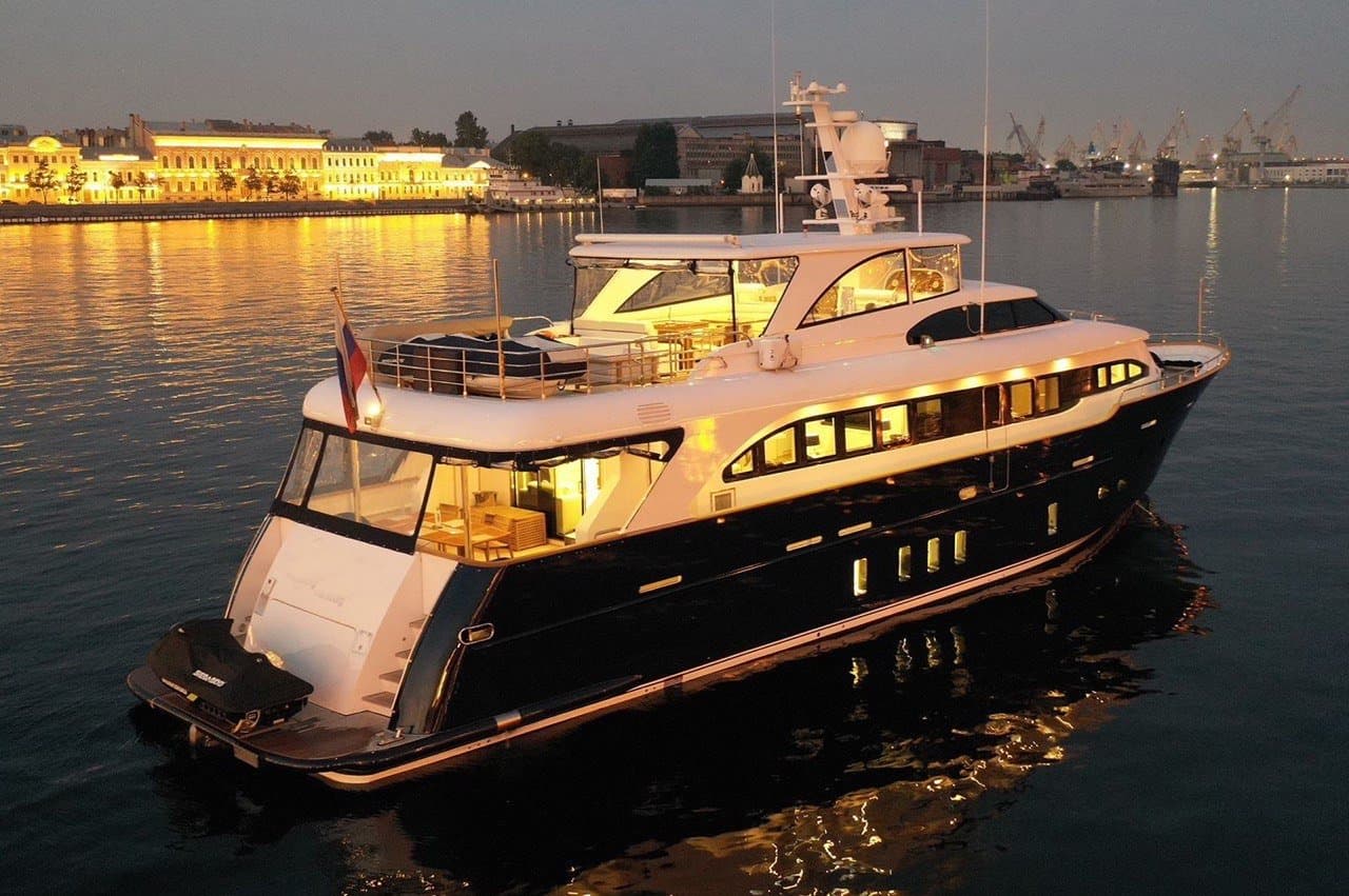 BENETTI SAIL DIVISION 90 (от 5 часов, не проходит под мостами) — фото 2